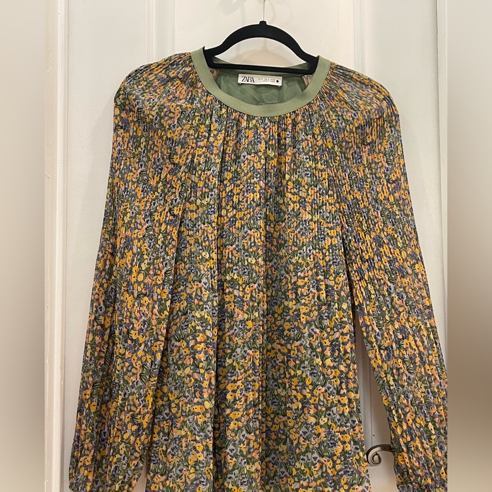 Zara Olive Green Top